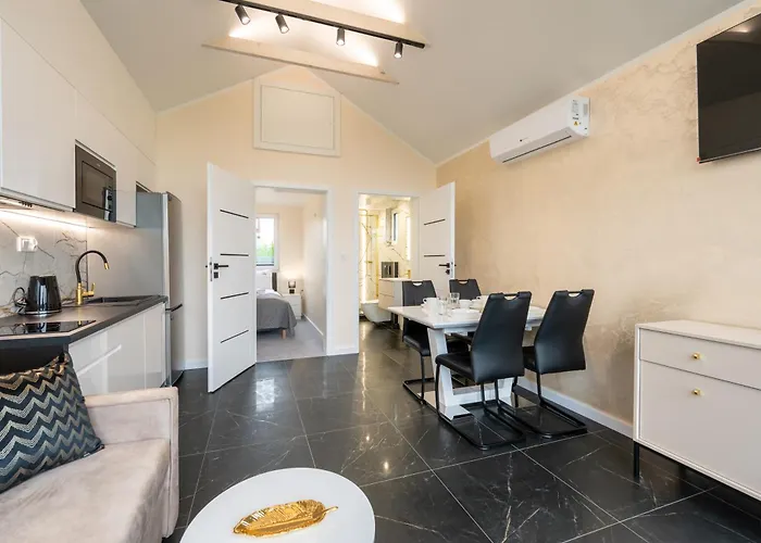 Aurea Semesterbostad Jastrzębia Góra